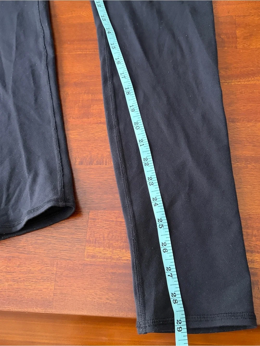 Alo Yoga Black High Waist 28” Leggings XL